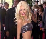 En 2000, Christina Aguilera misait déjà sur sa silhouette mais côté décolleté, ce n'était pas aussi... chouette !  