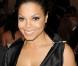 Quand Janet Jackson opte pour un décolleté ravageur, attention... regardez-la dans les yeux !  