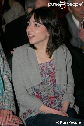 Sophie Mourousi à la messe souvenir à la mémoire de son père, le 7/04/08