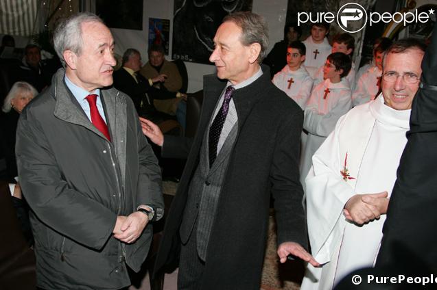 Jean Tibéri et Bertrand Delanoë à la Messe Souvenir à la mémoire d'Yves Mourousi, le 7/04/08