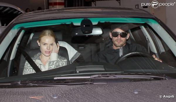Kate Bosworth et Alexander Skarsgard, ainsi que le petit frère d'Alexander, le comédien suédois Bill Skarsgard, à Los Angeles, le 17 octobre 2010 