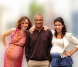 Pascal Légitimus, Philippine Leroy-Beaulieu et Camille Constantin dans Ma femme, ma fille, mes 2 bébés (diffusé le mercredi 20 octobre 2010)