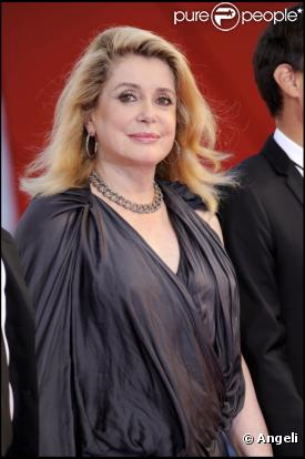 Catherine Deneuve durant le festival de Venise en septembre 2010