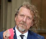 Le chanteur Robert Plant (Led Zeppelin) a eu l'occasion de rencontrer David Hallyday.