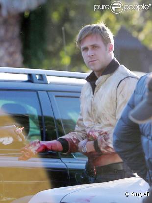 Ryan Gosling sur le tournage de Drive à Los Angeles le 26 octobre 2010