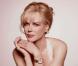 Nicole Kidman porte la montre Ladymatic d'Omega