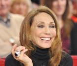 Enregistrement de  Vivement Dimanche  (le 15 décembre 2010) spécial Pierre Cardin. Diffusion le 19 décembre 2010. Marisa Berenson 