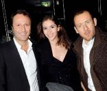 Dany Boon, son épouse Yaël et Arthur, Paris, février 2009 