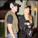 PHOTOS : Anna Kournikova remplace Enrique Iglesias par un fan !