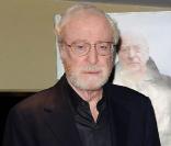 L'acteur britannique Michael Caine à l'occasion de l'avant-première parisienne de  Harry Brown , à l'UGC Ciné-Cité des Halles, à Paris, le 4 janvier 2011. 