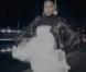 Ayo apparaît avec une silhouette magnifique et dans une forme rock pour le clip de  I'm gonna dance , premier extrait de son troisième album à paraître en mars 2011 et baptisé d'après sa fille née en juillet 2010 :  Billie-Eve .