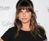 Lake Bell à l'occasion de l'avant-première de  Burning Palms , dans l'enceinte de l'ArcLight Theatre d'Hollywood, à Los Angeles, le 12 janvier 2011.