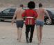 Si Snoop Dogg imagine l'enterrement de vie de garçon du prince William à l'image de son clip pour  Wet , Kate Middleton n'a pas intérêt à tomber sur les images...