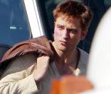Robert Pattinson retourne des scènes de Water for Elephants, le 14 janvier 2011 à Los Angeles