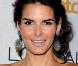 Angie Harmon assiste à la soirée People's StyleWatch, jeudi 27 janvier à Los Angeles.