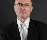 Phil Collins signe une partie de la bande son de Holiday on Ice, l\'année des 60 ans de la revue sur glace.