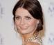 Mischa Barton n'a pas peur de la transformation et échange son blond californien contre un chocolat profond en 2007. Réussi.