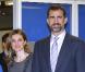 Letizia d'Espagne et Felipe d'Espagne visitent une station de radio à Madrid, le 9 février 2011.