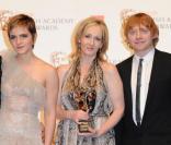 Emma Watson, J.K. Rowling et Rupert Grint lors des BAFTA awards à Londres le 13 février 2011