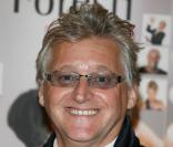 Le Canadien Gilbert Rozon officie dans l'émission La France a un incroyable talent. Il n'hésite pas à dire le fond de sa pensée quitte à blesser. Et on adore ! 
