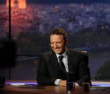 La nouvelle émission d'Arthur : Ce soir avec Arthur est très inspirée voire plagiée n'ayons pas peur des mots de celle de l'Américain Craig Ferguson. Pour Arthur, il s'agit d'un hommage !  