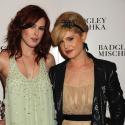 Kelly Osbourne et Rumer Willis : Un duo complice pour une soirée raffinée !