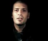 Akhenaton dans le clip Toute ma différence, de Kaëm et Marina Russo