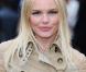 Kate Bosworth arrive au défilé Burberry Prorsum à la Fashion Week de Londres, le 21 février 2011.