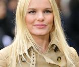 Kate Bosworth au défilé Burberry Prorsum à la Fashion Week de Londres, le 21 février 2011.