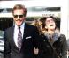 Drew Barrymore : Hilare avec un bel inconnu... Serait-elle amoureuse ?