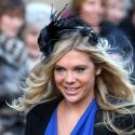 Chelsy Davy, retour glamour avec Pippa Middleton : mariage chic à... Poudlard !