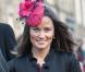 Au mariage de Lady Katie Percy, le 26 février 2011, célébré au château d'Alnwick de son père le duc de Northumberland, Chelsy Davy (en bleu) a fait un retour remarqué sur le sol britannique, avec Pippa Middleton (en noir et fuchsia).