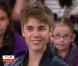 Justin Bieber, en direct à la télé, fait un scandale si on touche à ses cheveux!