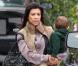 Kourtney Kardashian et son fils Mason, à Beverly Hills le 18 février 2011