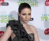 Michelle Trachtenberg assiste à l\'avant-première du film <em>Take me home tonight</em>, mercredi 2 mars à Los Angeles.