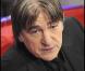 Serge Lama est venu faire une surprise à Enrico Macias, invité d'honneur de Vivement dimanche, mercredi 2 mars. La diffusion est prévue sur France 2, dimanche 6 mars.