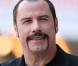PHOTOS : John Travolta se prend pour Hulk Hogan...