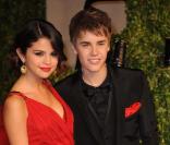 Jsutin Bieber et Selena Gomez, soirée des Oscars du magazine  Vanity Fair , à Los Angeles, le 27 février 2011