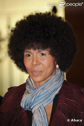 Ayo, Paris, le 7 février 2011 