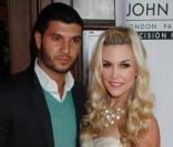 Tinsley Mortimer et un ami lors de la première de The Decision au Lavo à New York le 22 mars 2011