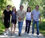Le casting des  Mystères de l'Amour  au grand complet.