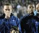 Franck Ribéry et Patrice Evra lors de l'hymne français lors de Luxembourg-France du 25 mars 2011