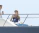 Kate Hudson enceinte, son fils Ryder et son chéri Matthew Bellamy sur un yacht à Los Cabos, le 9 mars 2011