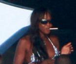 Naomi Campbell et son chéri Vladimir Doronin en vacances sur leur yacht à Miami, le 27 mars 2011