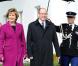Visite officielle en Irlande d'Albert de Monaco et Charlene Wittstock. Le couple est reçu à Dublin par la présidente Mary McAleese, le 4 avril 2011.