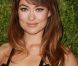 Olivia Wilde avec les cheveux longs en décembre 2011, n'a pas hésité à sacrifié sa longue chevelure pour trouver son propre style.