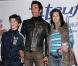 Adeline Blondieau, son chéri Laurent et le petit Aïtor (fils de Blondieau) au festival du film de la Réunion (7 avril 2011)