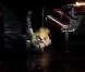 Lady Gaga fait une chute pendant qu'elle chante You and I lors de son Monster Ball Tour en avril 2011 à Houston