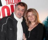 Jean-Marie Bigard et sa compagne Lola, à Paris, lors de la projection du film La proie. 13 avril 2011