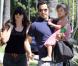 Jessica Alba travaille et sa petite Honor fait le show avec son papa Cash !